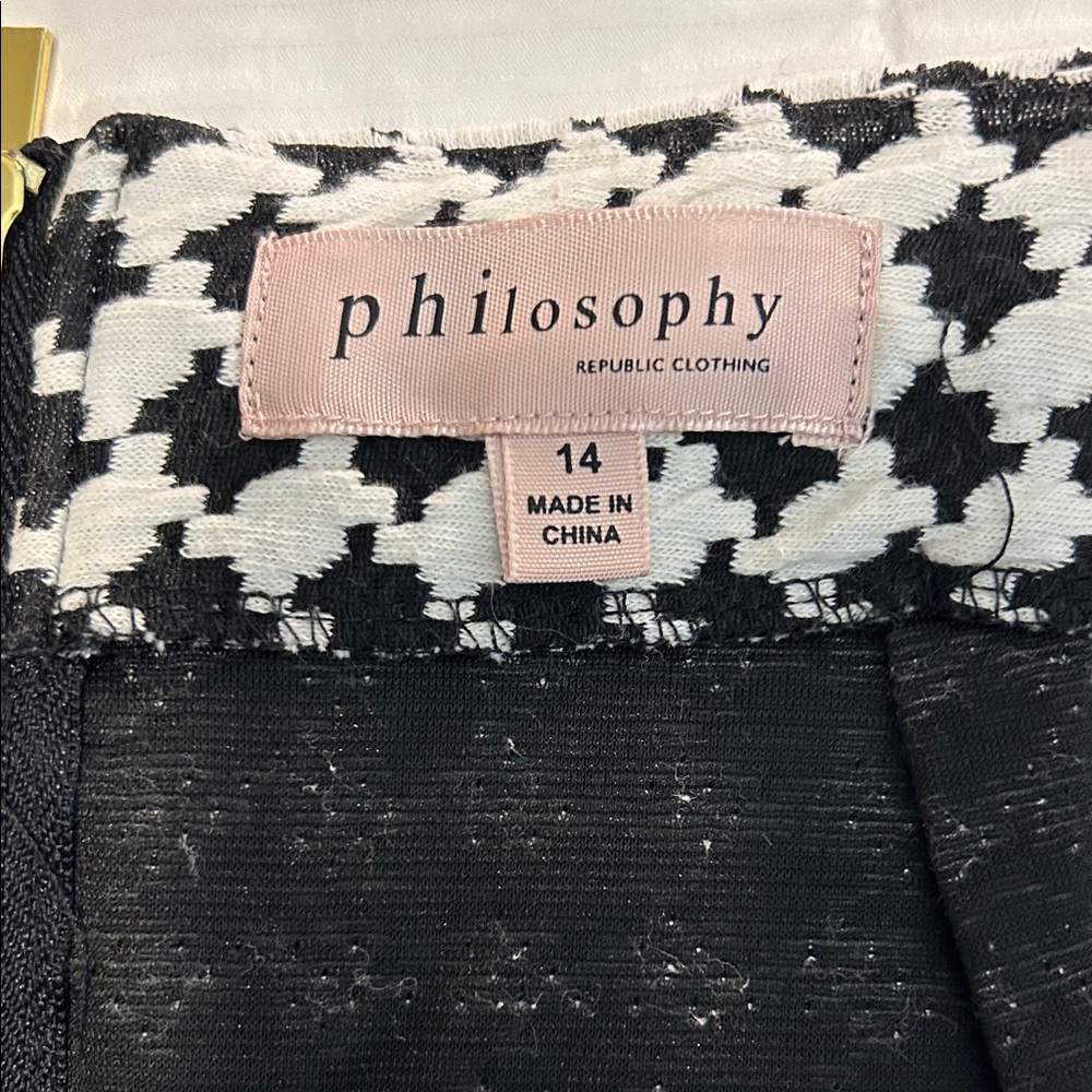 Stylish Philosophy Black and White Houndstooth Women's Skirt Size 14 - Picture 3 of 8
